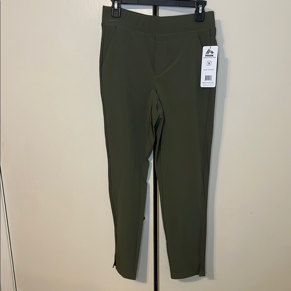 Reebok ribbed ankle pants size small